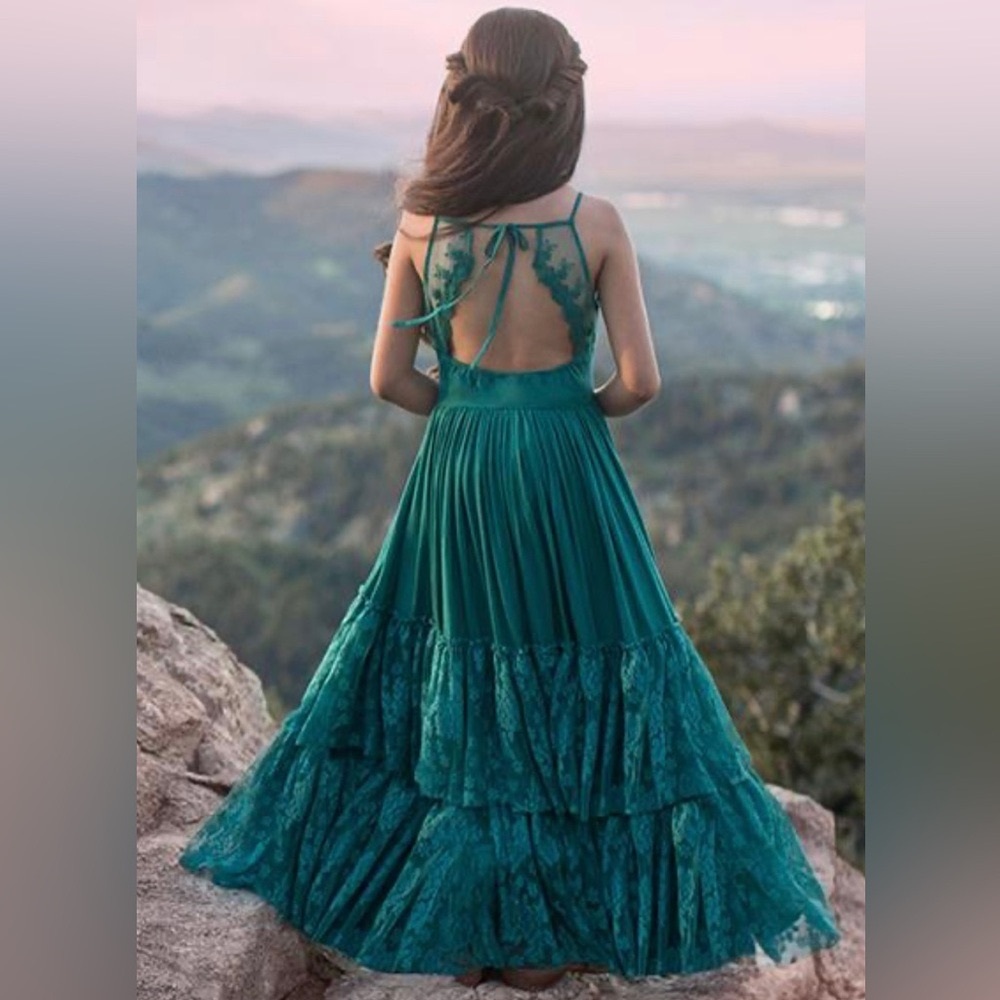 CATRIN DRESS IN TEAL Size 5